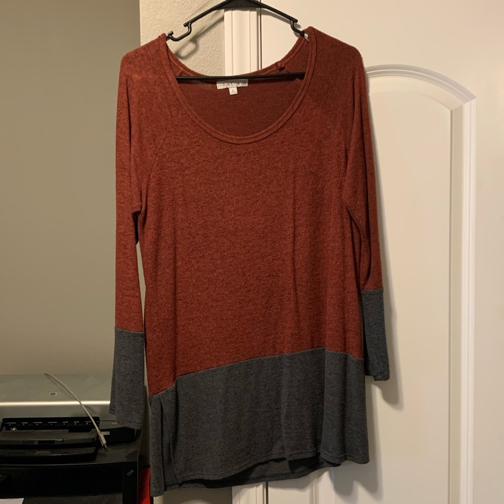Women’s Sweater